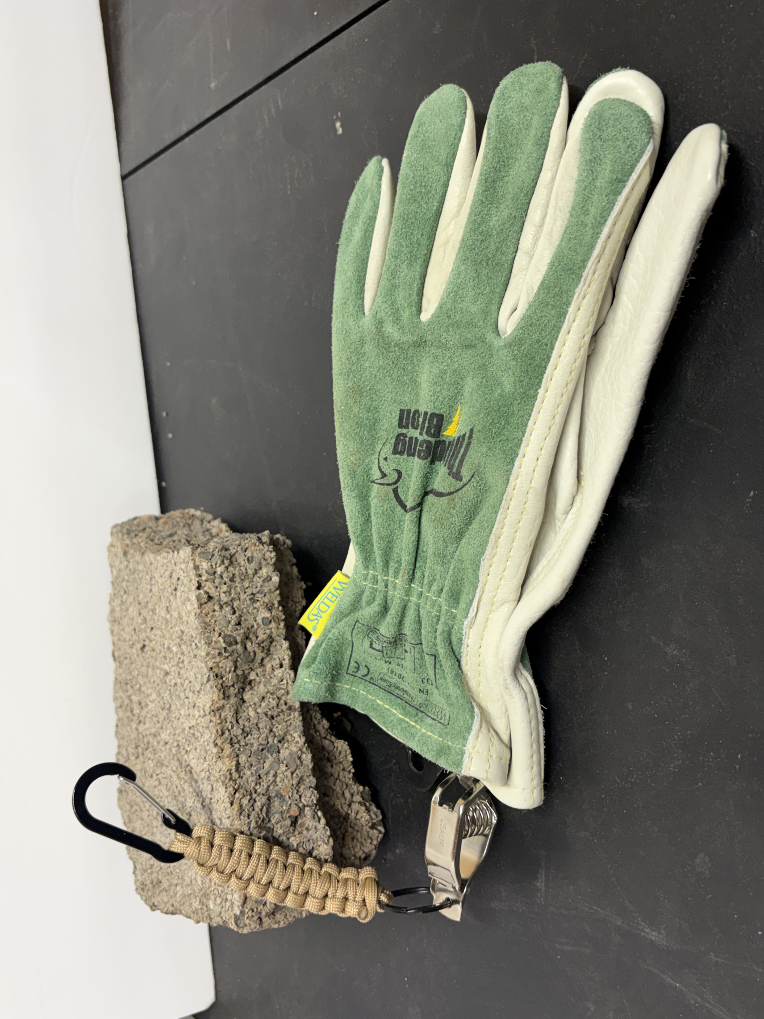 Glove holder